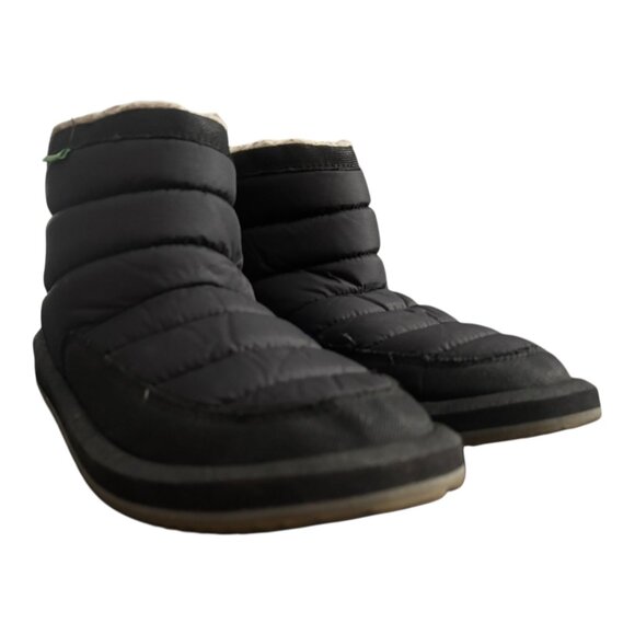 Cozy Warm Sanuk Black Quilted Flats | Puffer Shoes - Picture 1 of 10